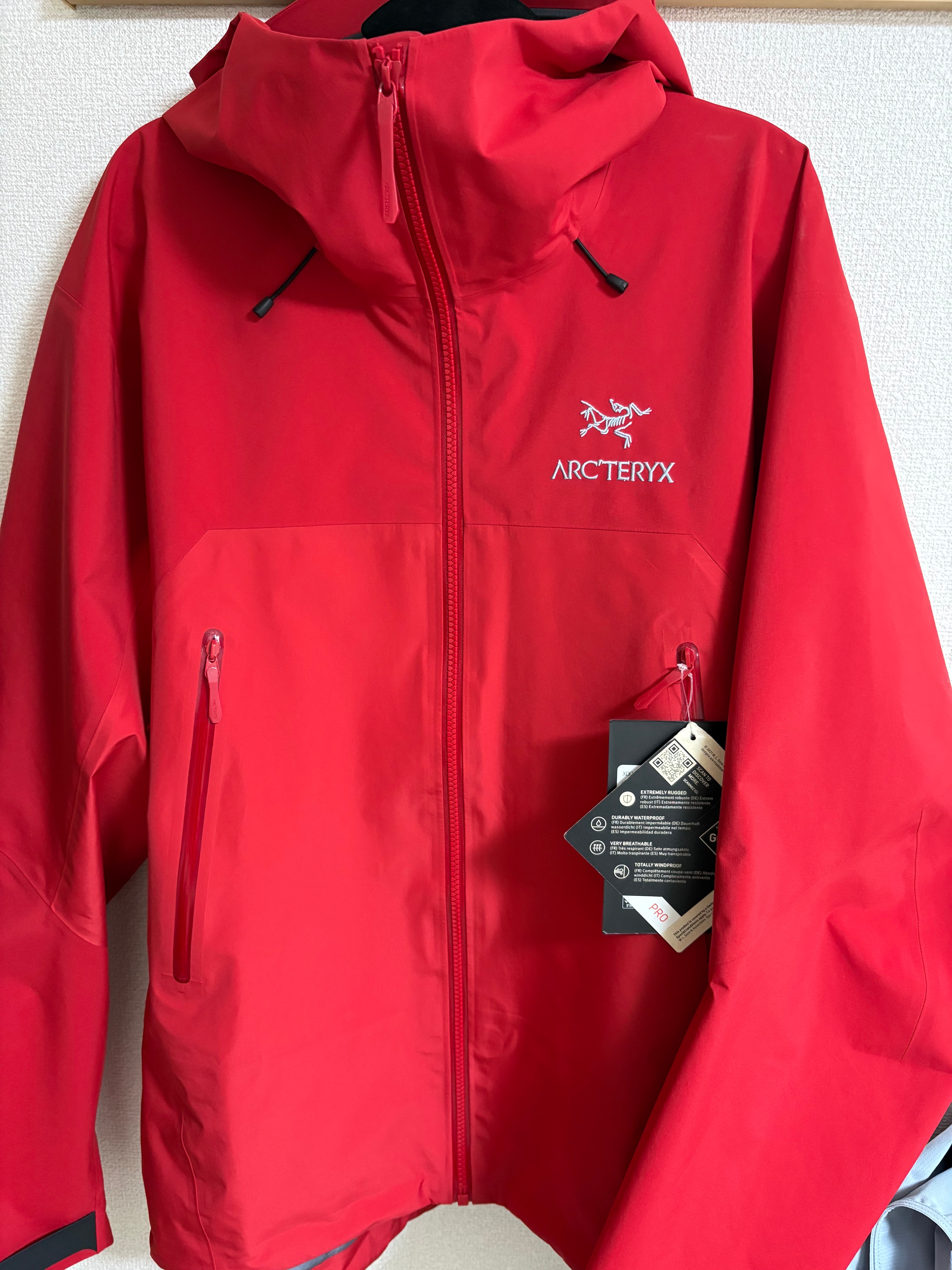 ARC'TERYX Women's Beta Lightweight Jacket 