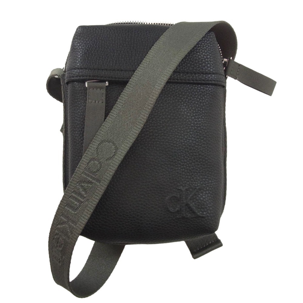 CALVIN KLEIN カルバンクライン ショルダーバッグ CARGO REPORTER BAG カーゴ リポーター ショルダーバッグ クロスボディバッグ ブラック系【極上美品】【中古】