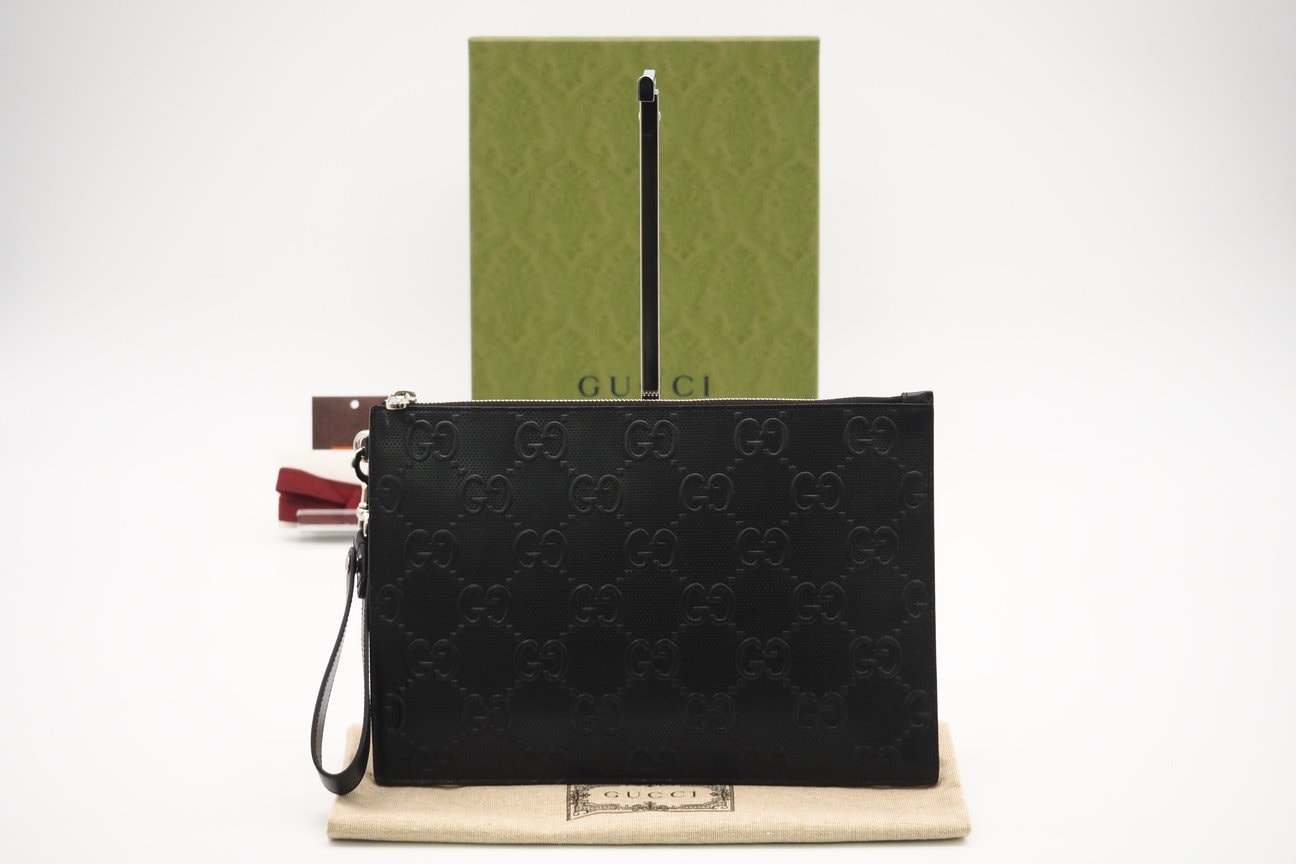 極美品 GUCCI グッチ GGエンボス レザー クラッチ 625569 クラッチバッグ ブラック レザー メンズ
