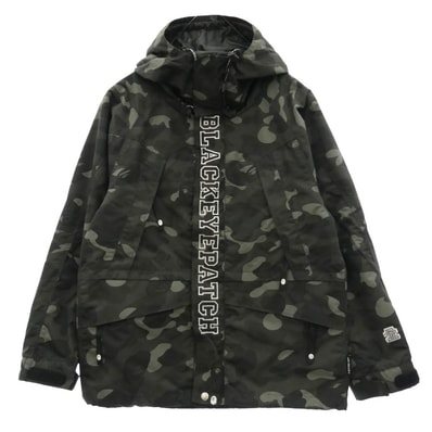 A BATHING APE アベイシングエイプ X BLACK EYE PATCH COLOR CAMO SNOWBOARD JACKET ブラックアイパッチ カモ柄 スノーボードジャケット マウンテン ジャケット ダークグレー系 M【中古】