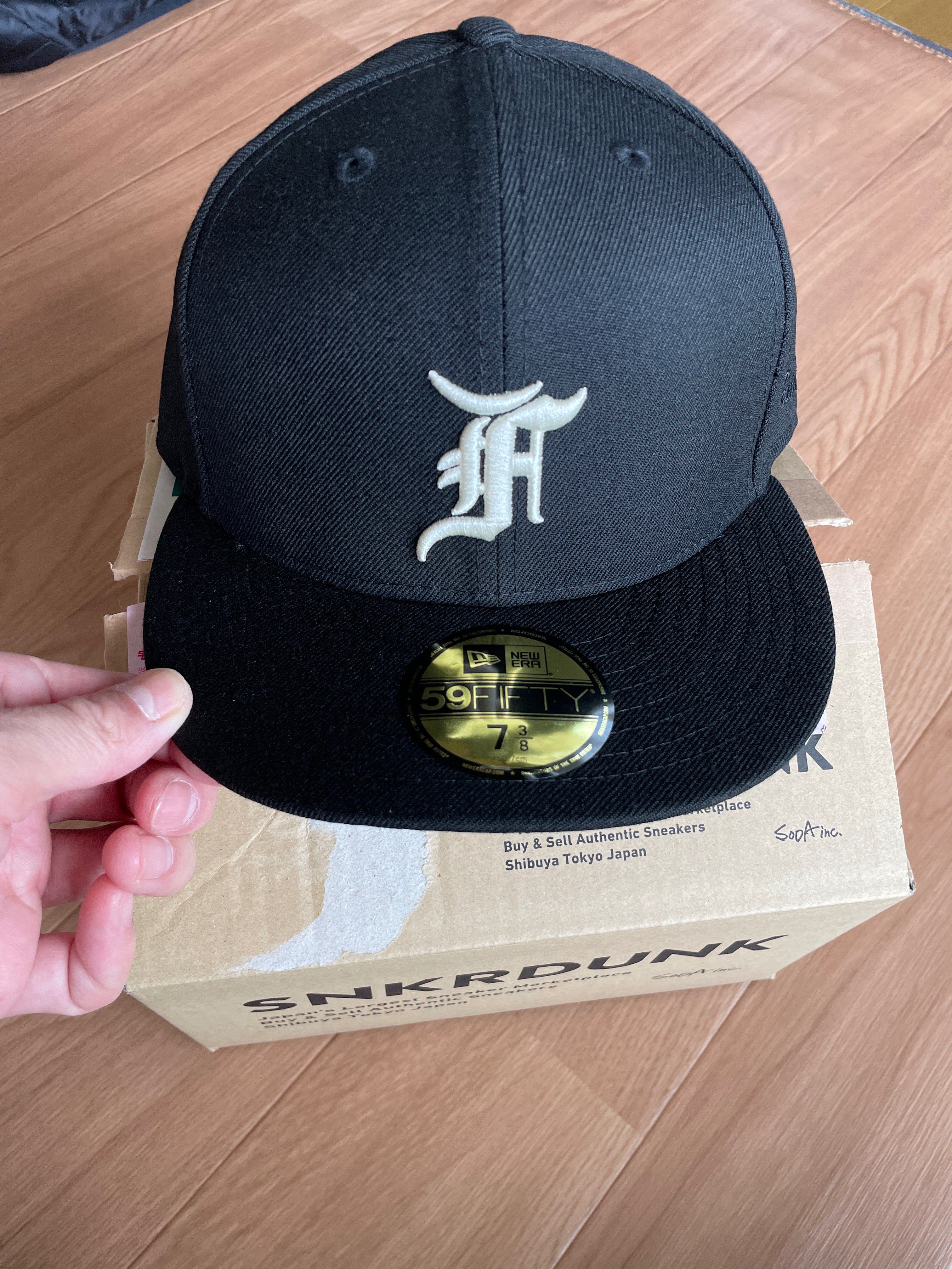 NEW ERA FEAR OF GOD ESSENTIALS 59FIFTY F LOGO Under Visor "Black"