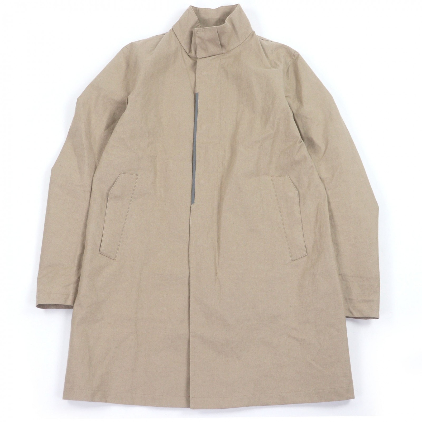 極美品 ヘルノ コート ベージュ メンズ 48 IM041UL