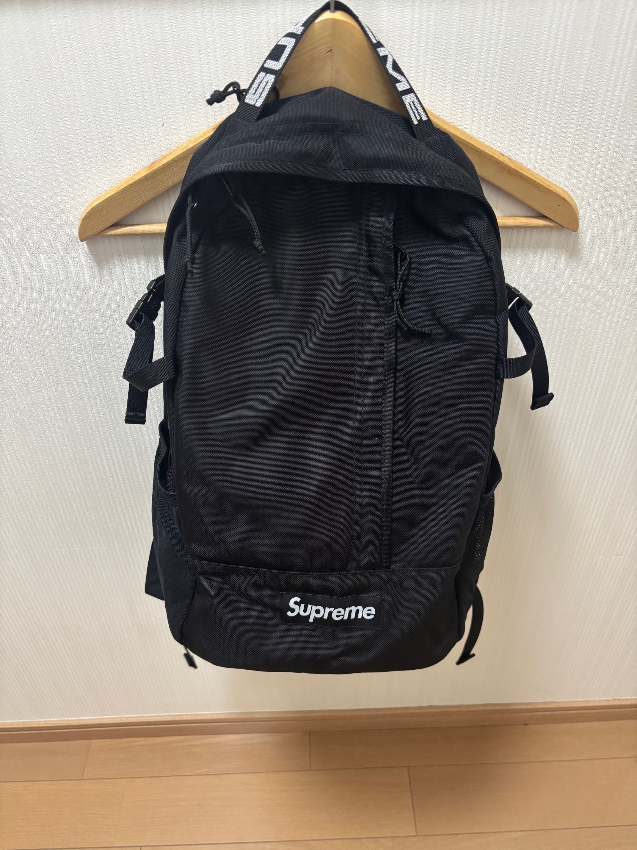 Supreme 18SS Backpack "Black"