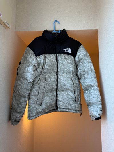 Supreme x The North Face Nuptse Jacket "White Paper Print"
