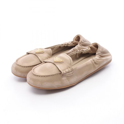 プラダ PRADA 三角プレート フラット ローファー 靴 レザー レディース ベージュ系 【中古】