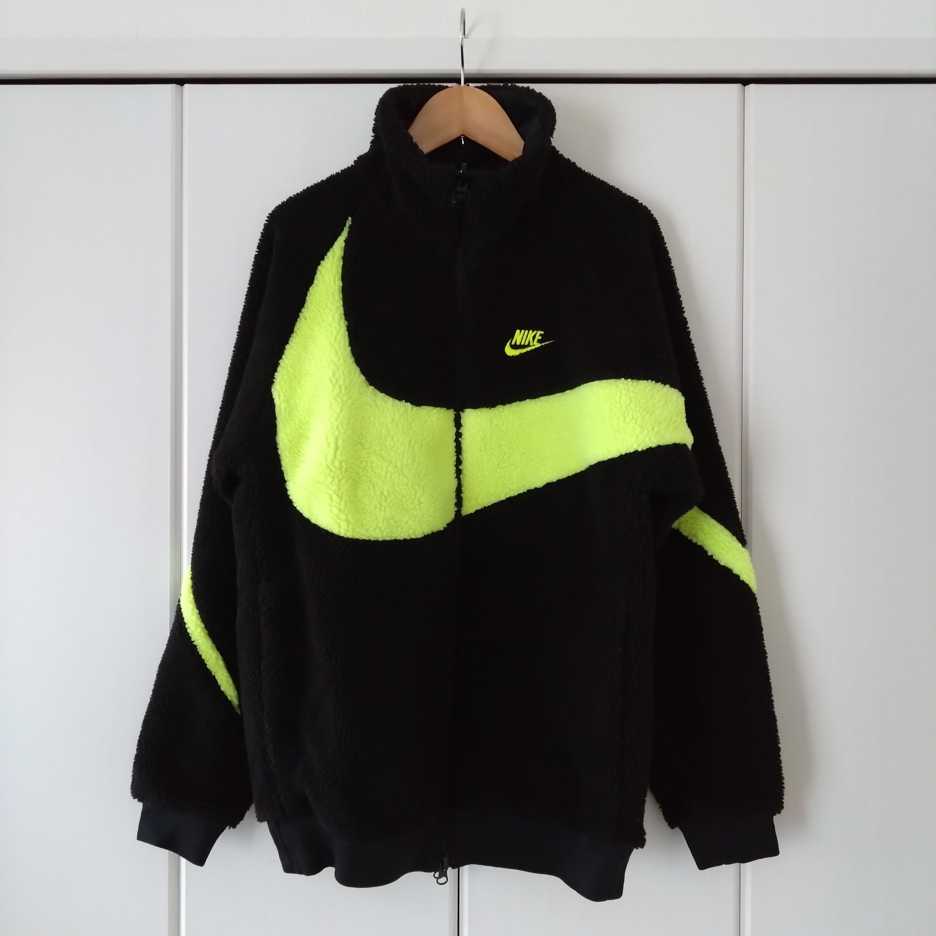 Nike Big Swoosh Reversible Boa Jacket"Black Neon"