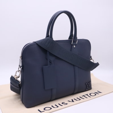 美品 LOUIS VUITTON ルイ・ヴィトン LVアエログラム テイクオフ ブリーフケース M21440 2wayハンドバッグ ネイビー グレインカーフレザー メンズ