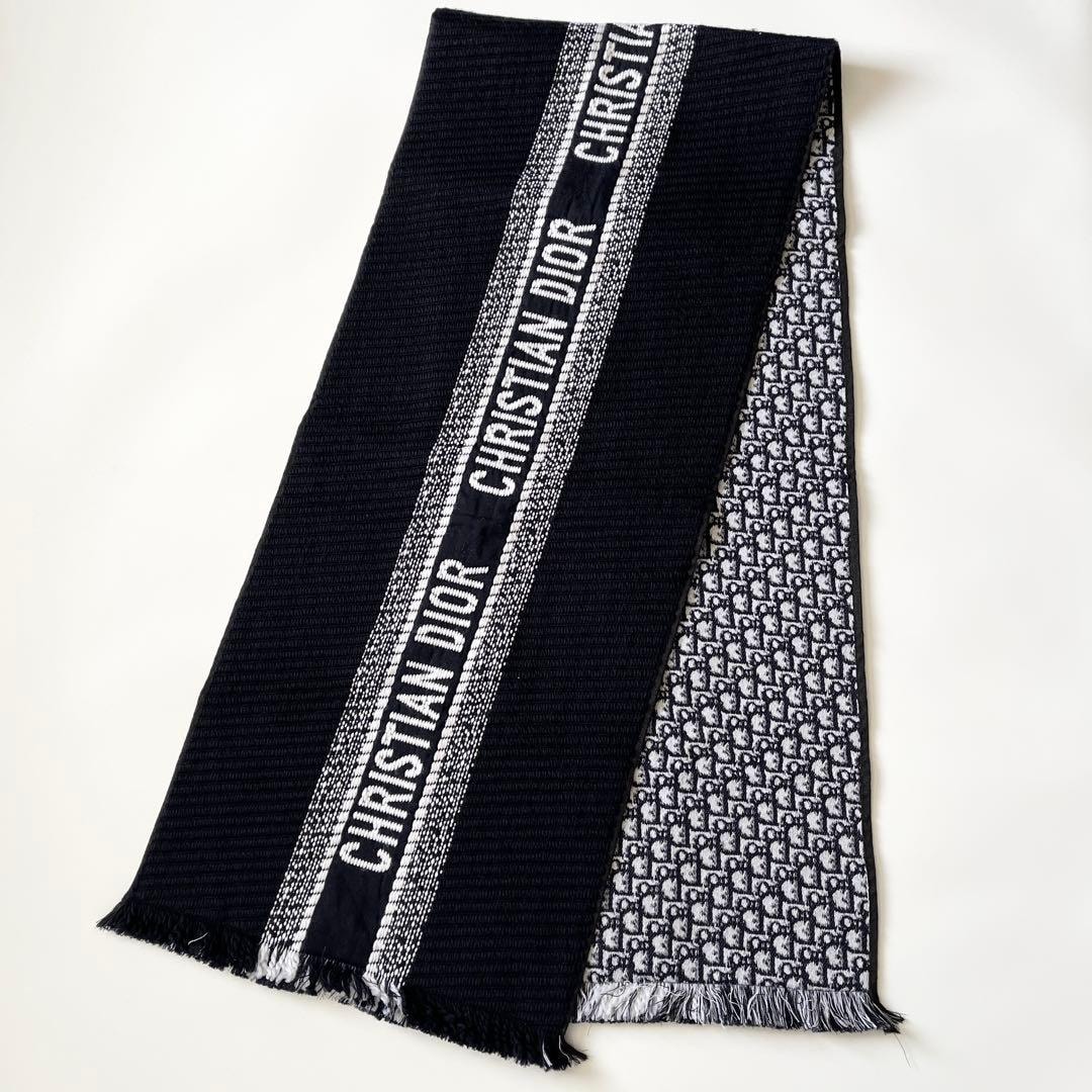 クリスチャンディオール マフラー レディース