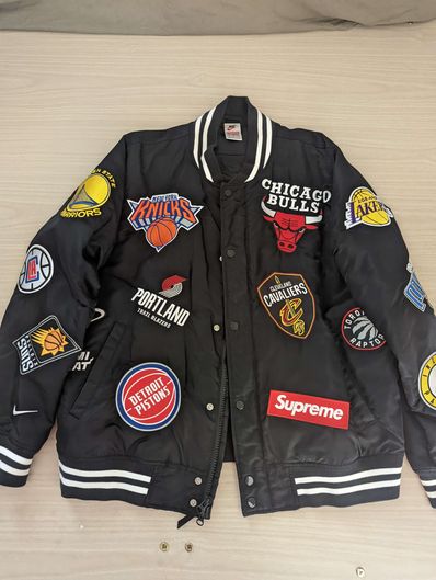 Supreme / Nike®/NBA Teams Warm-Up Jacket "Black"