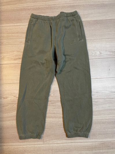 Supreme x The North Face Pigment Printed Sweatpant "Olive"