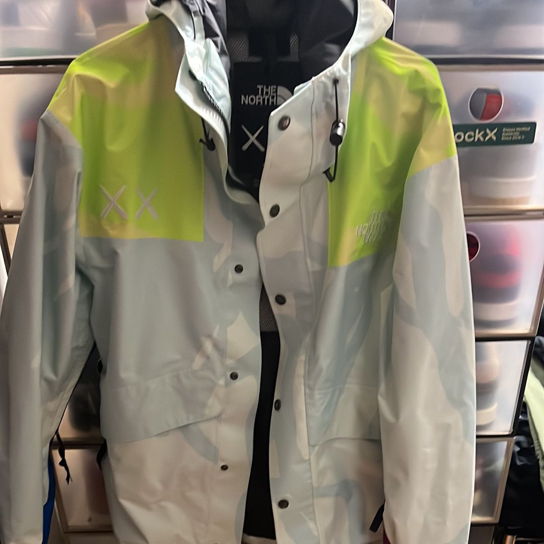 The North Face × Kaws Retro 1986 Mountain Jacket "Ice Blue"
