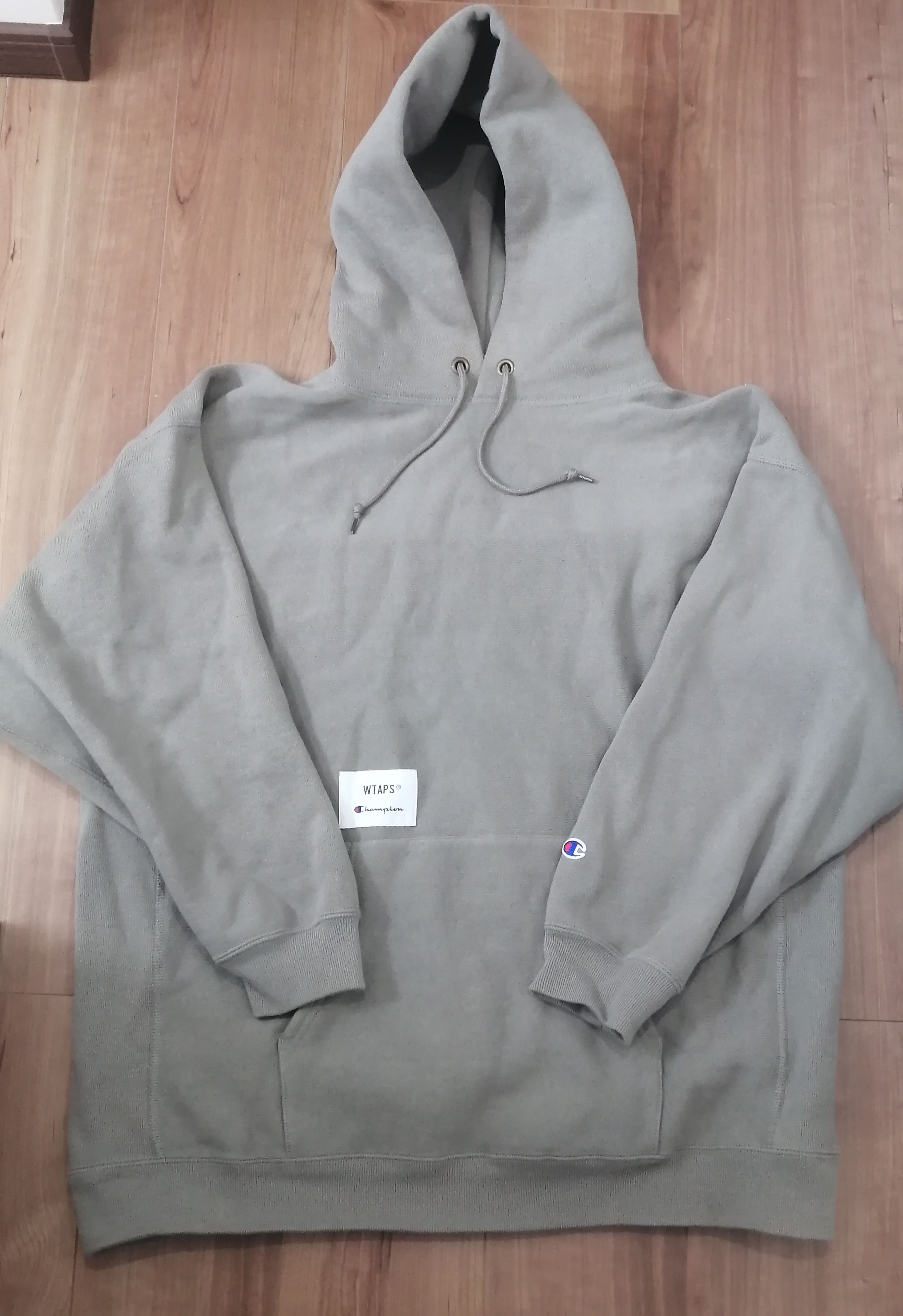 Wtaps ACADEMY / HOODED / COTTON. CHAMPION. REVERSE WEAVE "Olive Drab"(672)