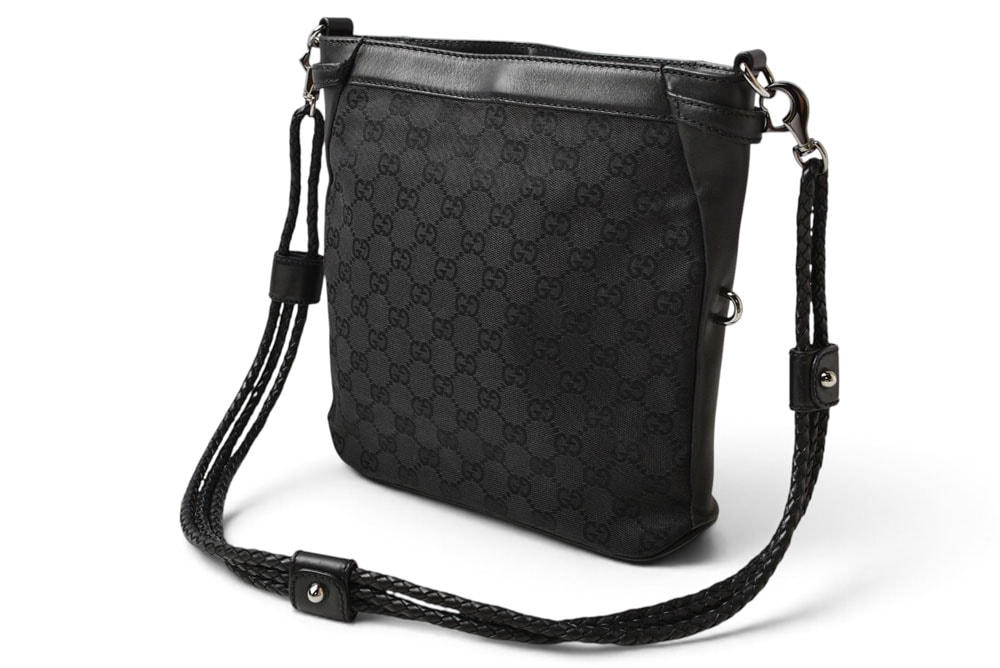 グッチ ショルダーバッグ GUCCI ヴィンテージ 109106 GGキャンバス メッセンジャーバッグ GGブラック/ブラック【中古】
