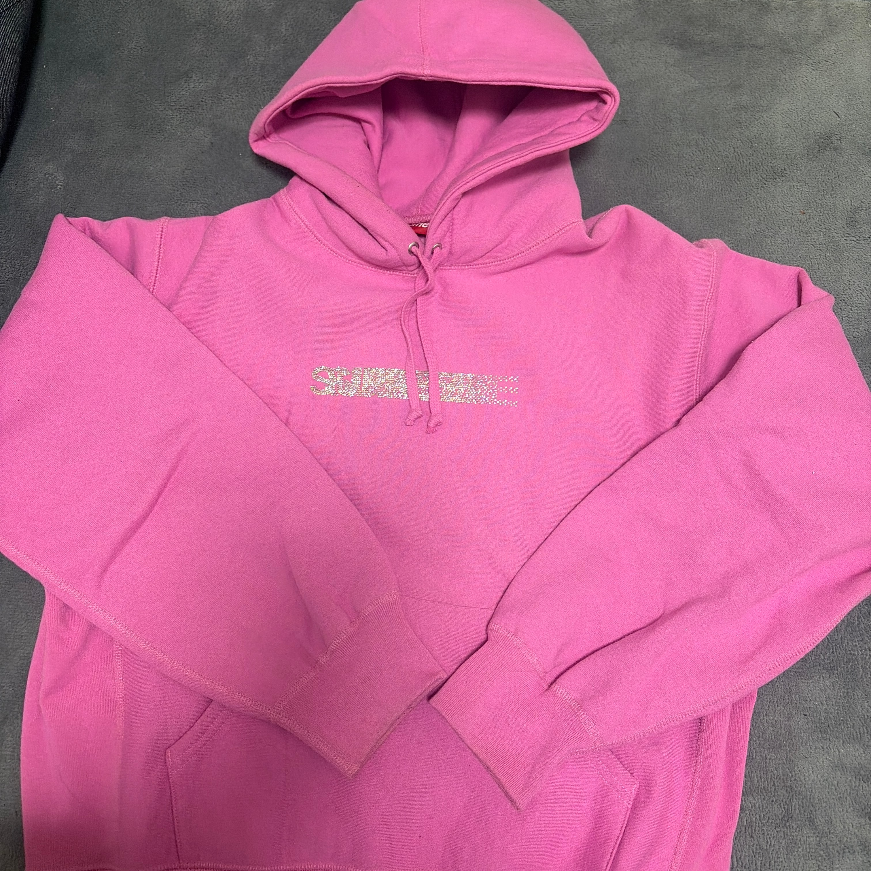 Supreme x Swarovski Motion Logo Hooded Sweatshirt "Pink"
