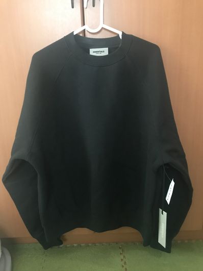 FEAR OF GOD ESSENTIALS Pull-Over Crewneck "Black/Stretch Limo"