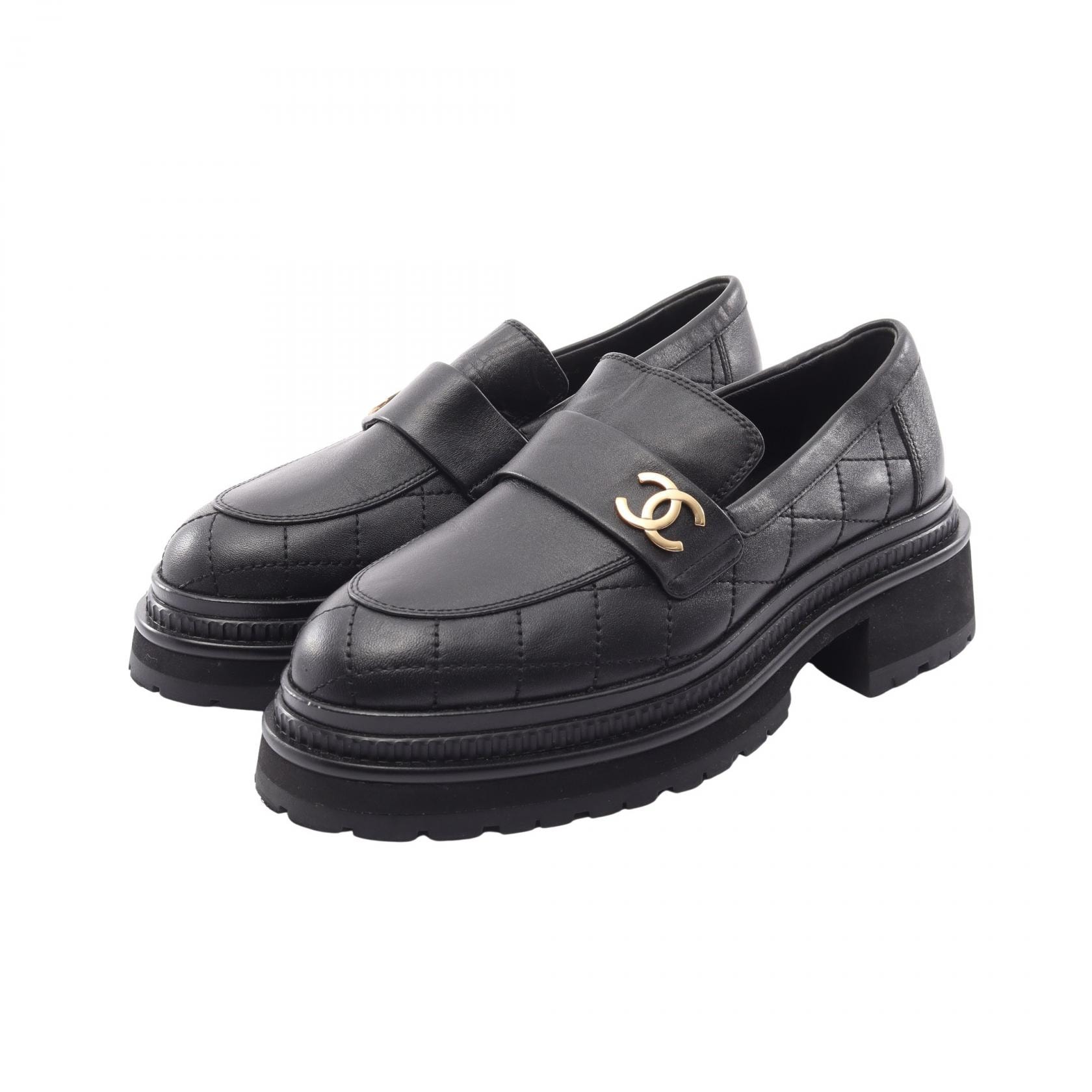 シャネル CHANEL ココマーク マトラッセ ローファー 靴 レザー レディース ブラック系 G45874 【中古】