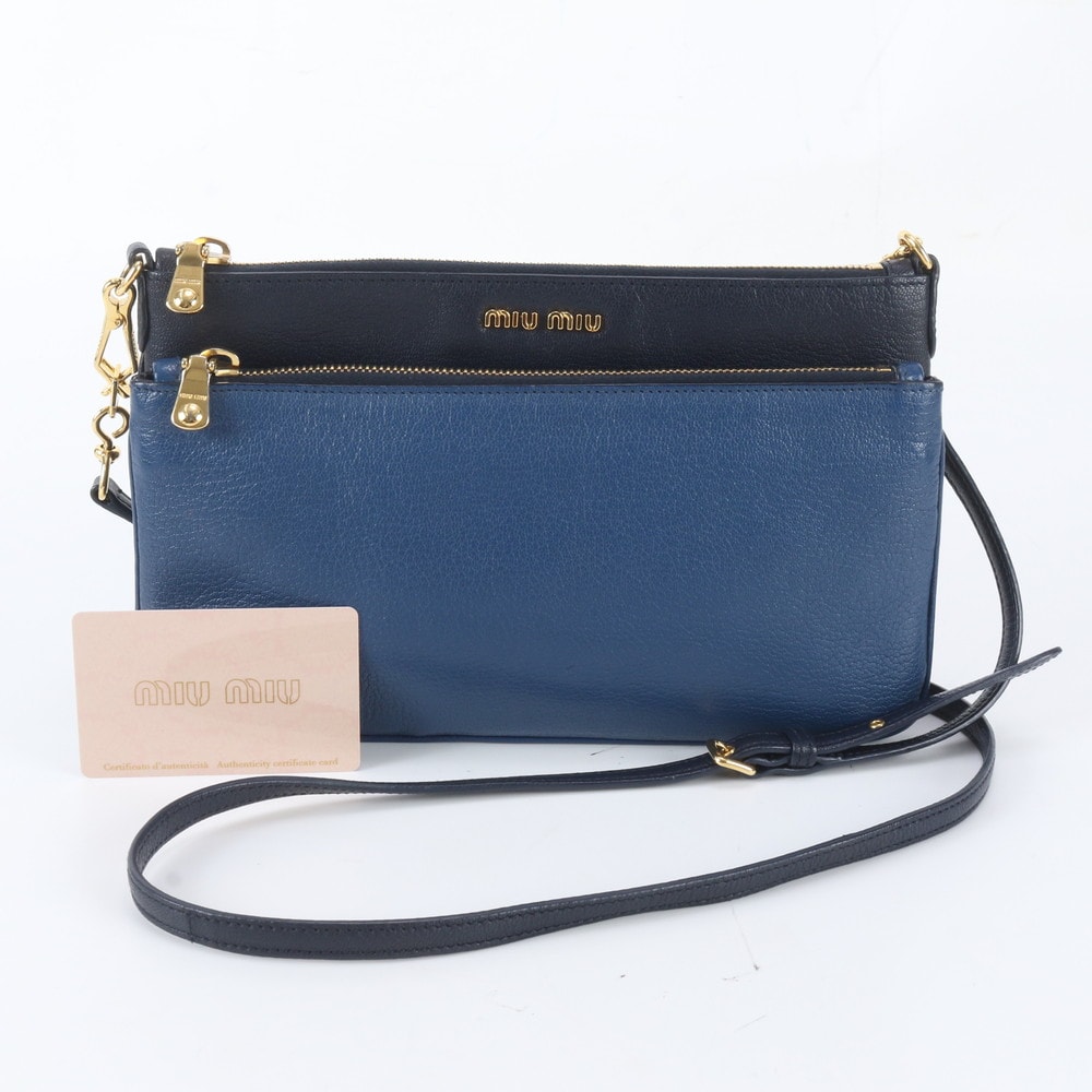 ■美品 ミュウミュウRP0369 ショルダーバッグ レザー