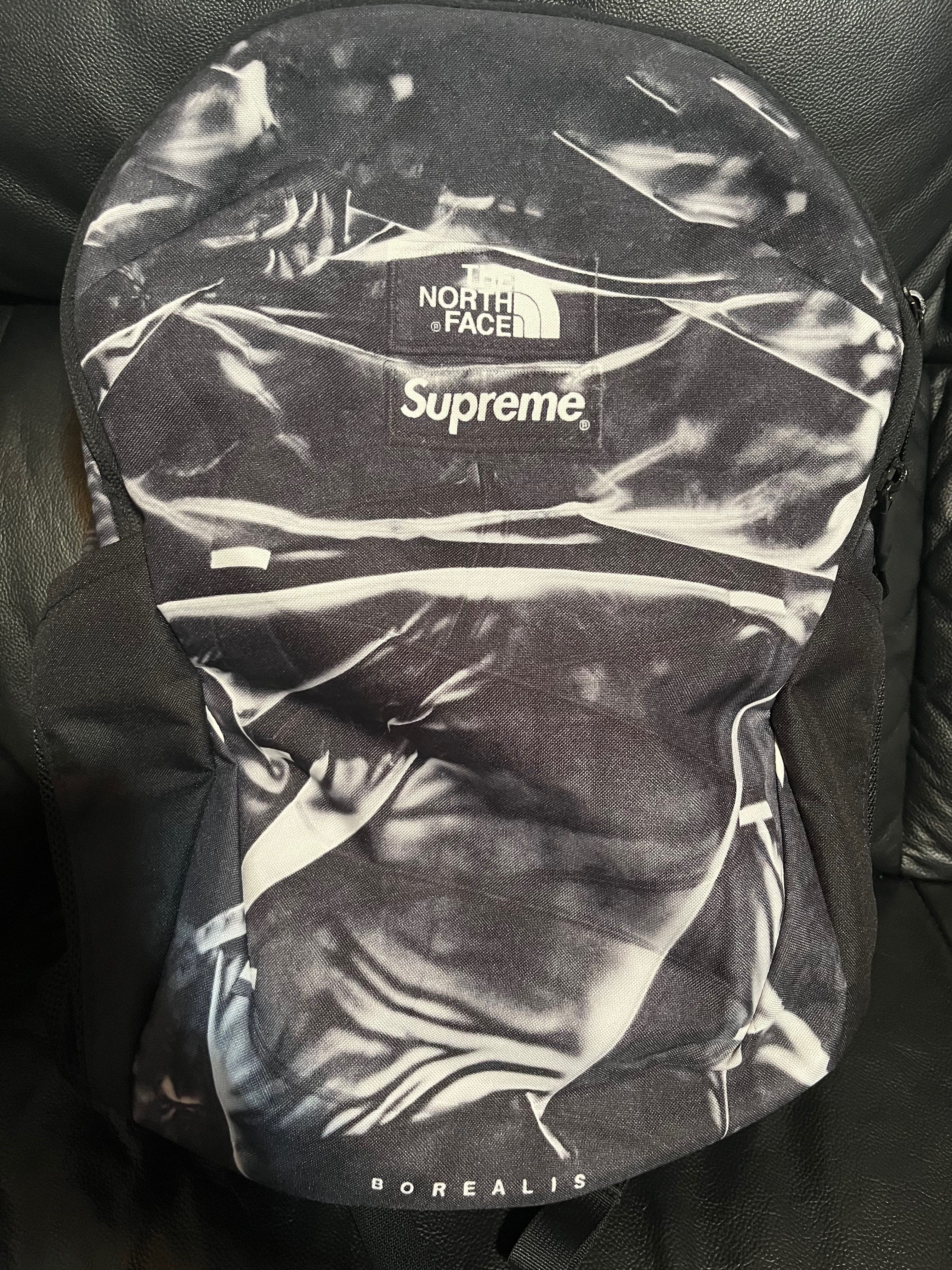 Supreme x The North Face Trompe Loeil Printed Borealis Backpack "Black"