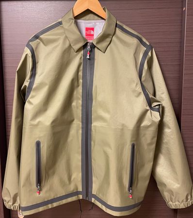 Supreme x The North Face Summit Series Outer Tape Seam Coaches Jacket "Olive"