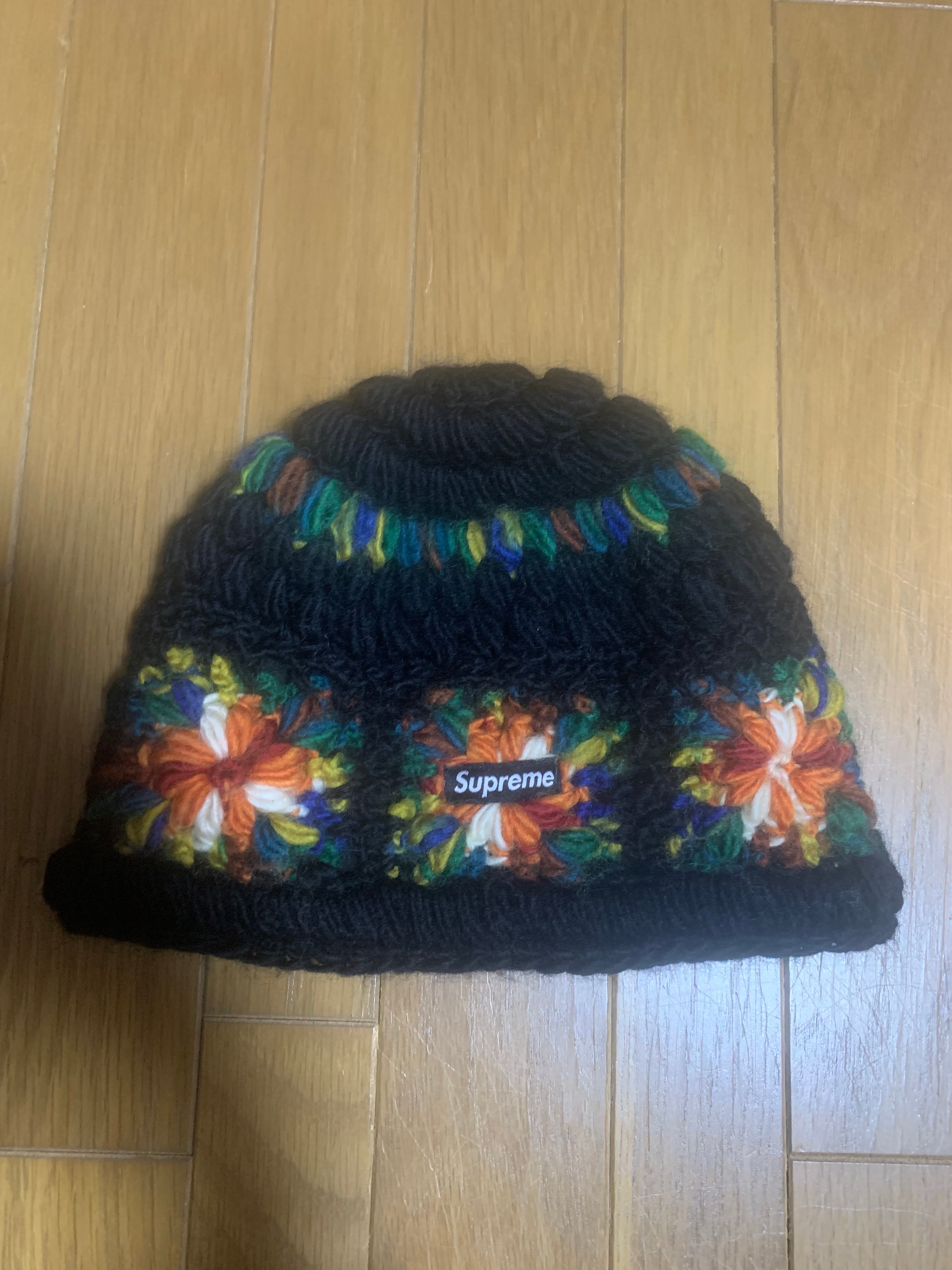 Supreme Crochet Beanie "Black"