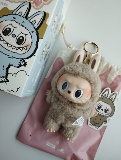 POP MART THE MONSTERS (LABUBU) Exciting Macaron Plush Series TOFFEE