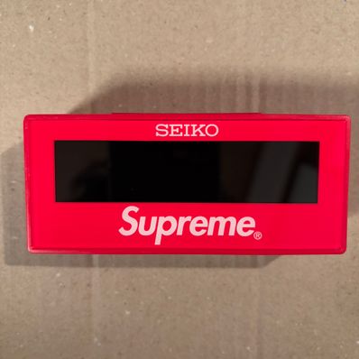 Supreme / Seiko Marathon Clock "Red"