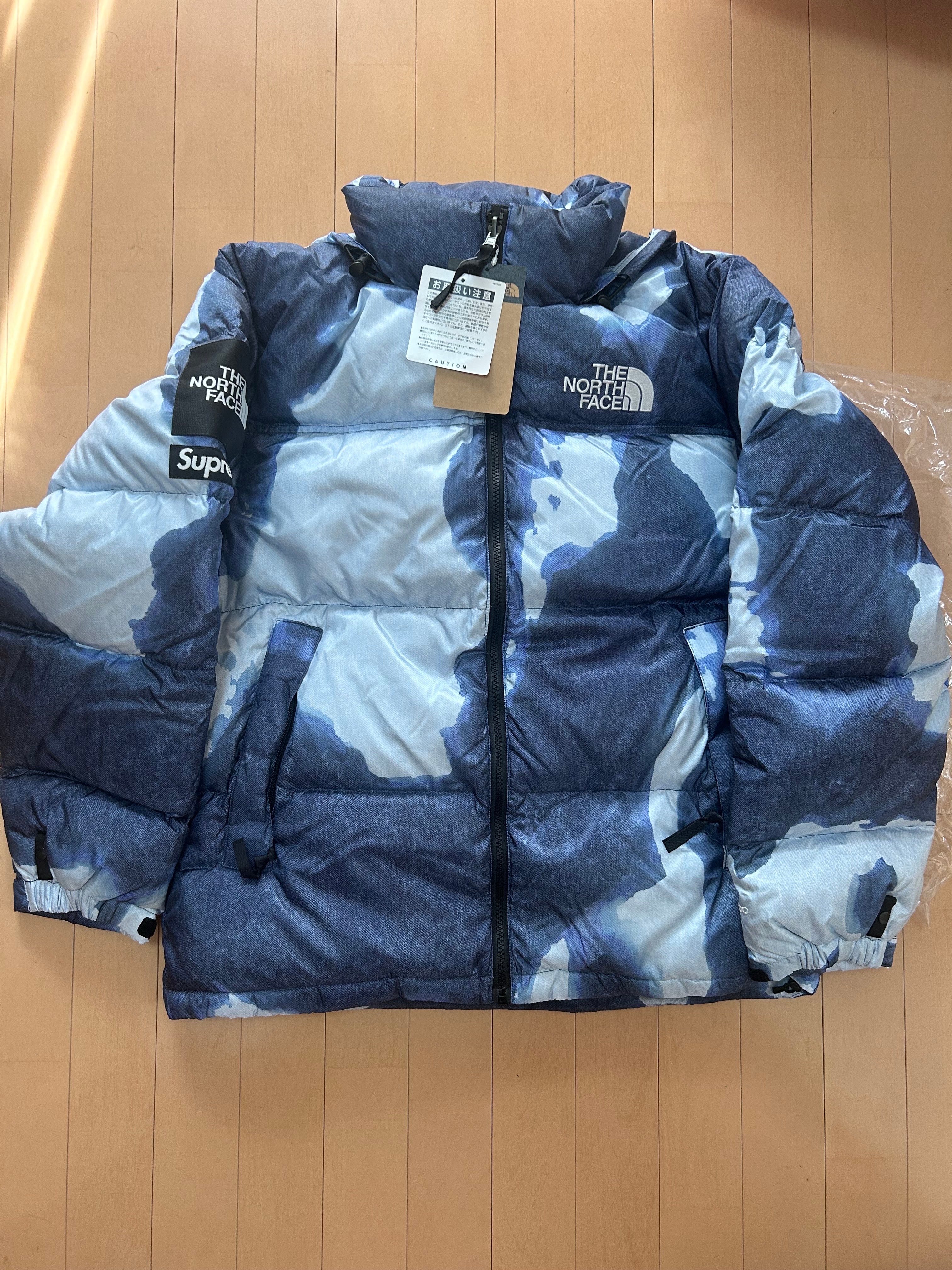 Supreme x The North Face Bleached Denim Print Nuptse Jacket "Indigo"