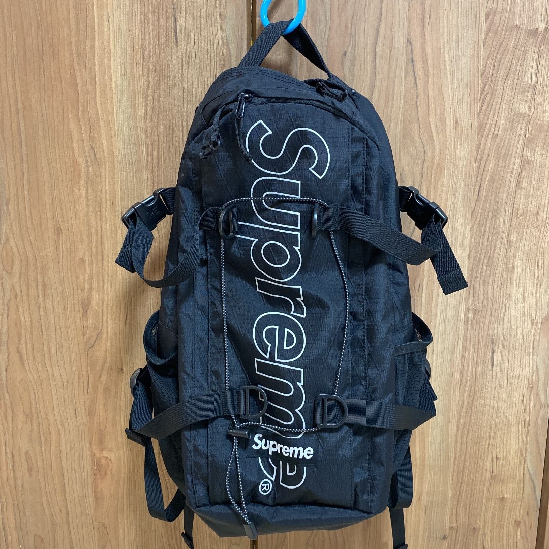 Supreme 18FW Backpack "Black"