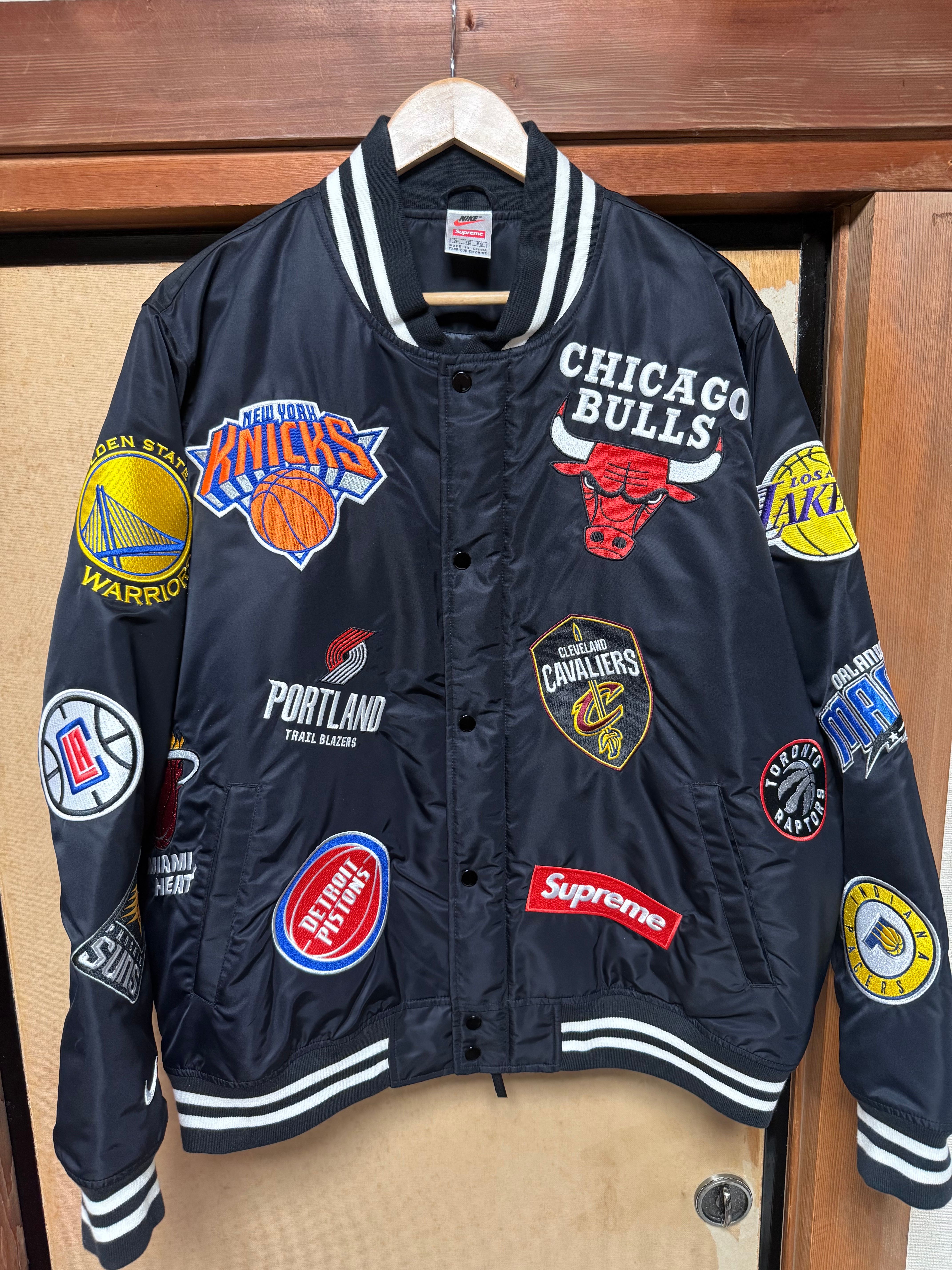 Supreme / Nike®/NBA Teams Warm-Up Jacket "Black"