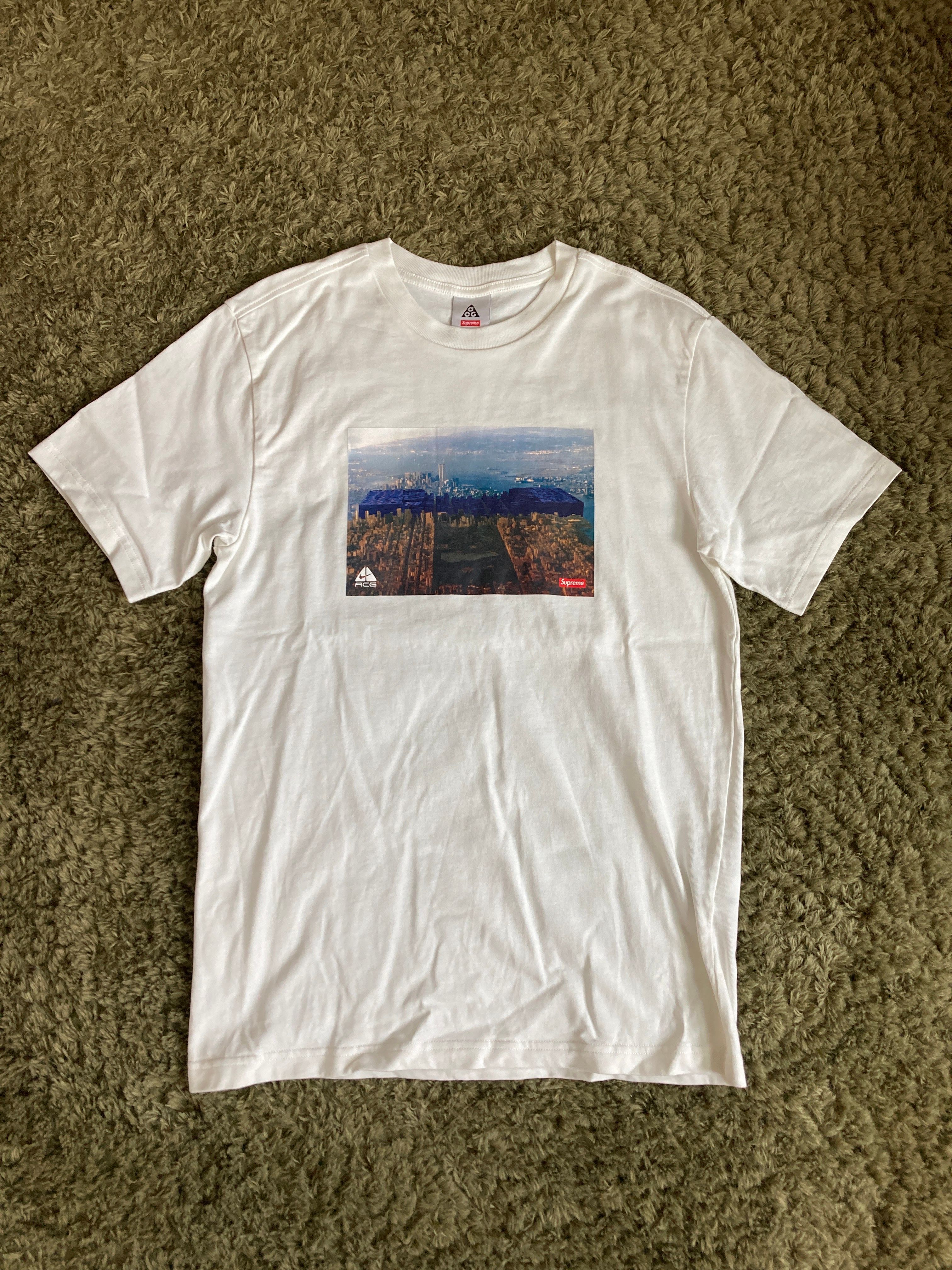 Supreme Nike ACG Grid Tee "White"