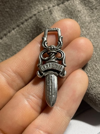 Chrome Hearts #10 Dagger Pendant "Silver"
