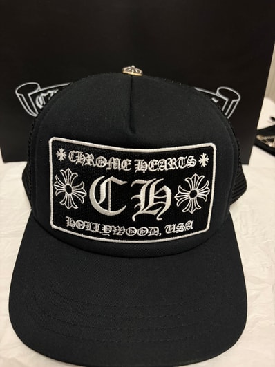 クロムハーツ 6 パネル CH ベースボールキャップ “ブラック/イエロー クロムハーツ 6 パネル CH ベースボールキャップ “ブラック/イエロー