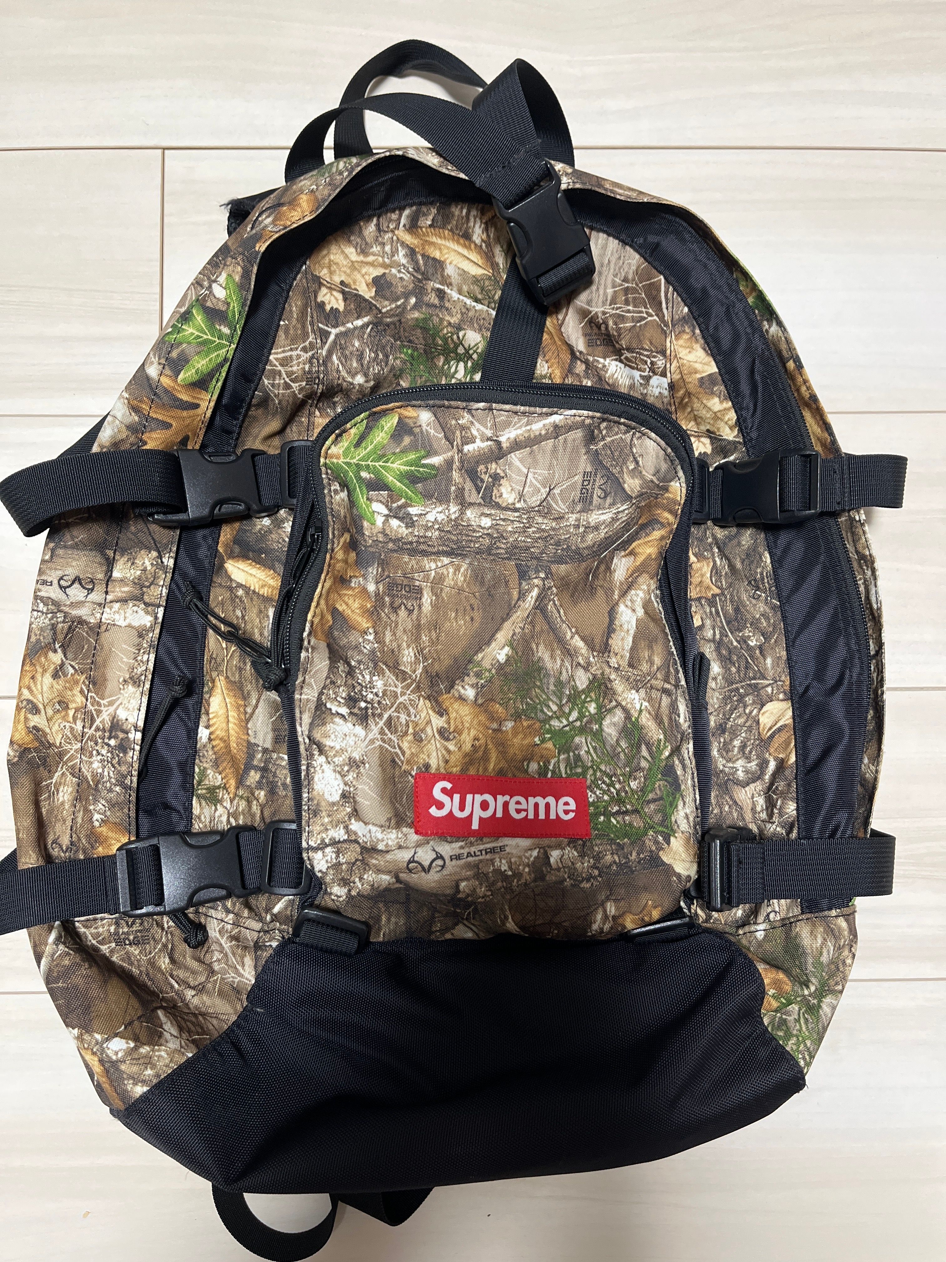 Supreme 19FW Backpack "Real Tree Camo"