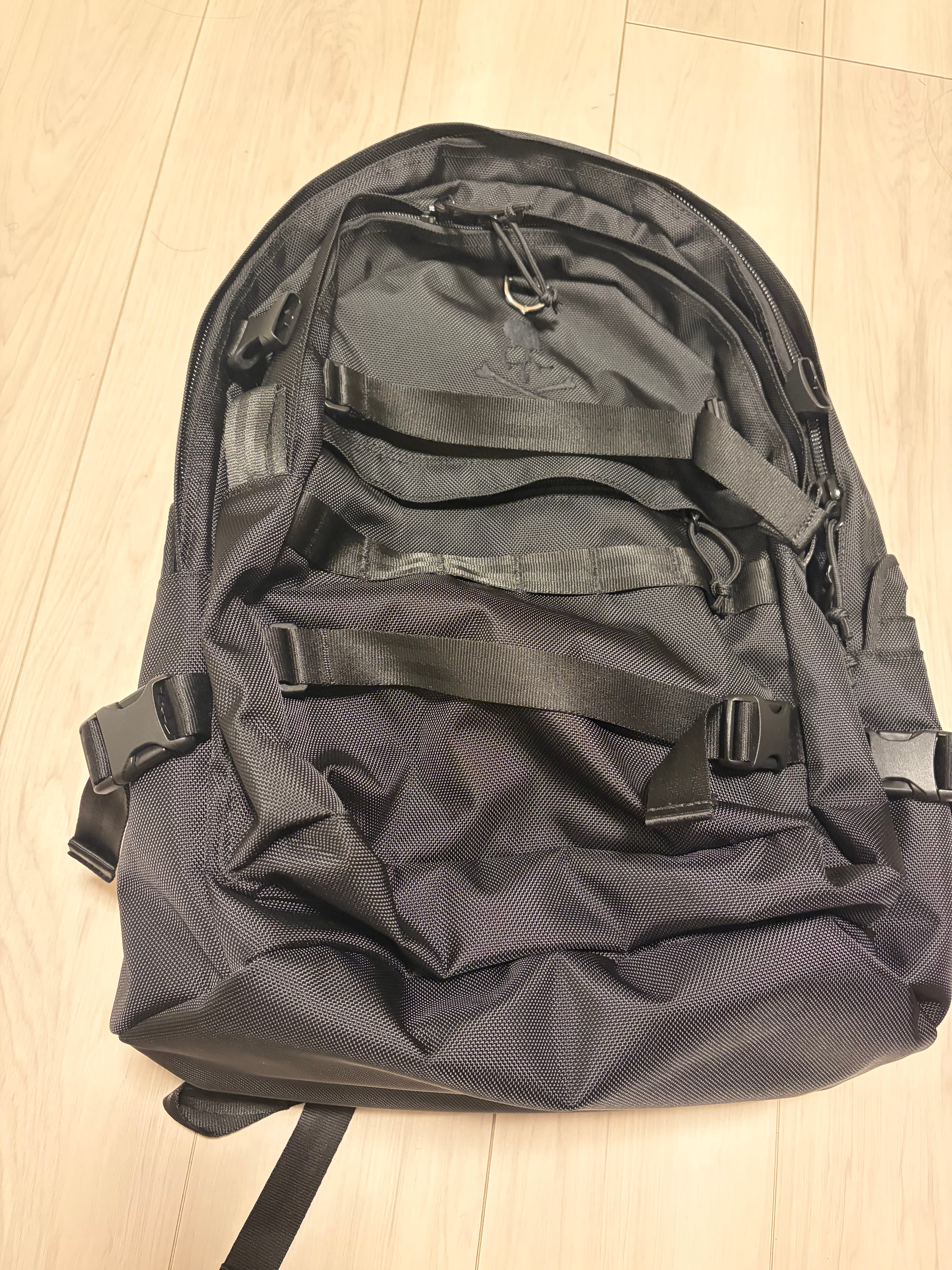 NEW ERA x MASTERMIND JAPAN Carrier Pack 35L "Black x Black"