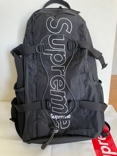 Supreme 18FW Backpack "Black"
