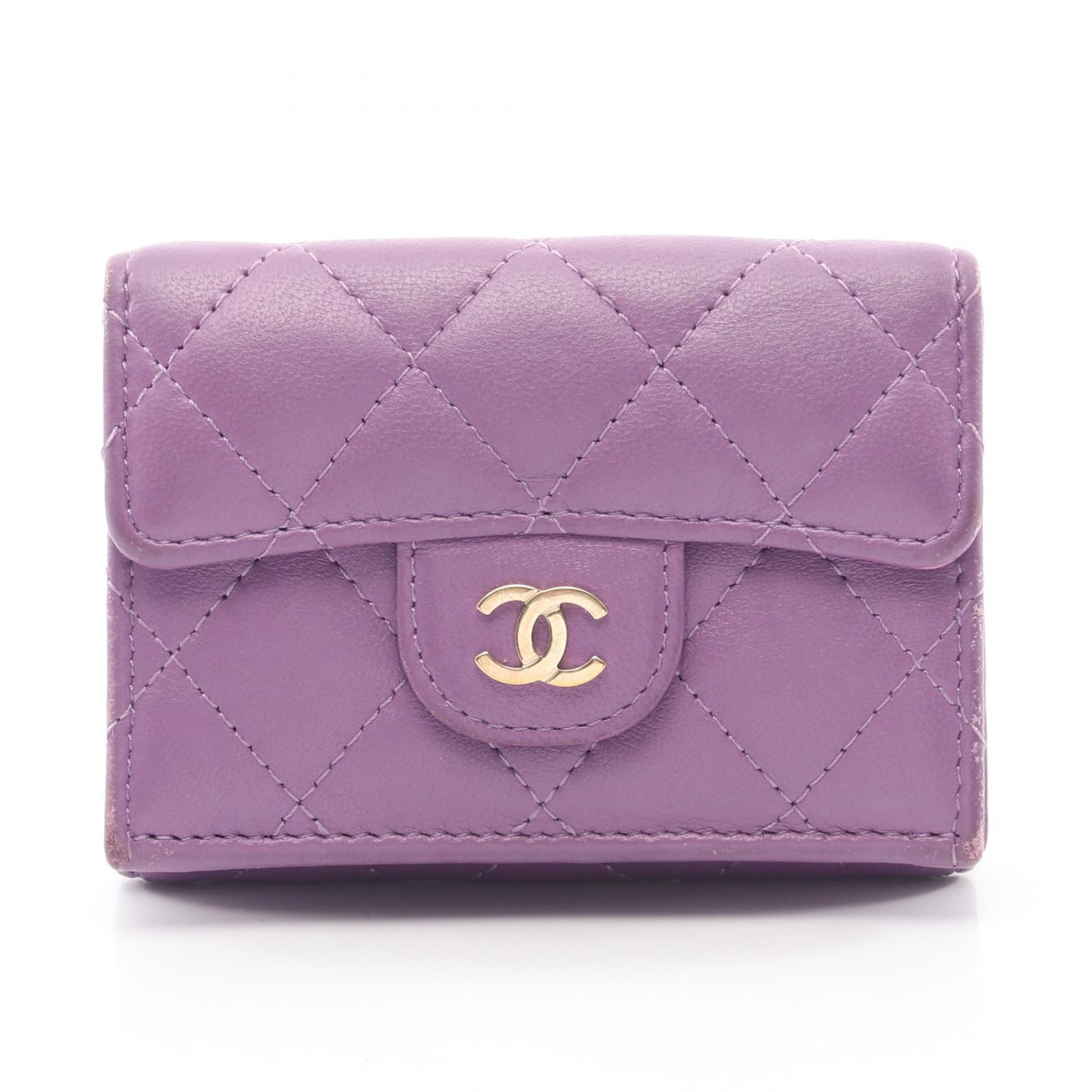 シャネル CHANEL クラシック スモール フラップ ウォレット マトラッセ 三つ折り財布 財布 ラムスキン(羊革) レディース パープル系 AP0230 【中古】