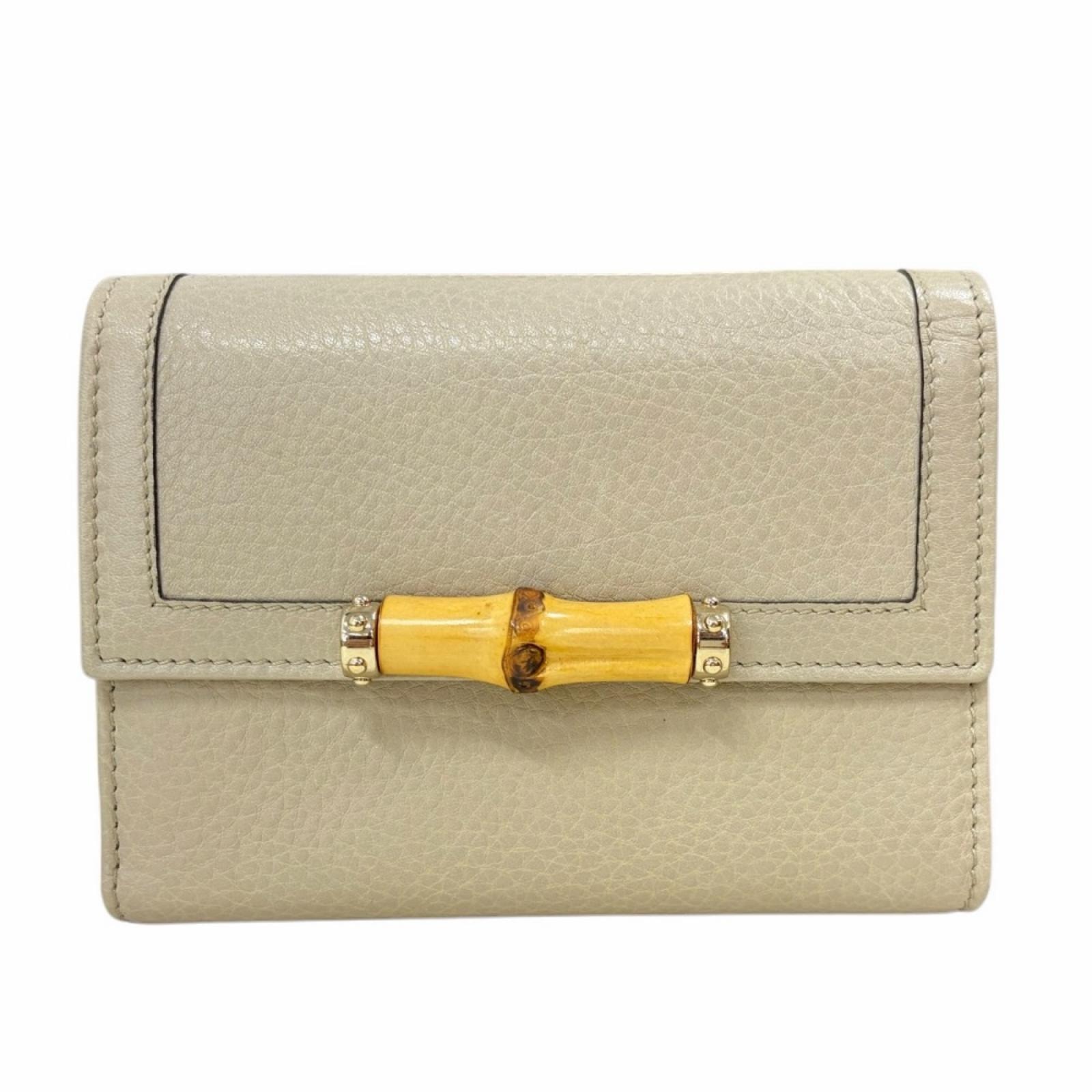 グッチ ミディアム ウォレット バンブー 三つ折り財布 レザー 257017 レディース GUCCI  中古