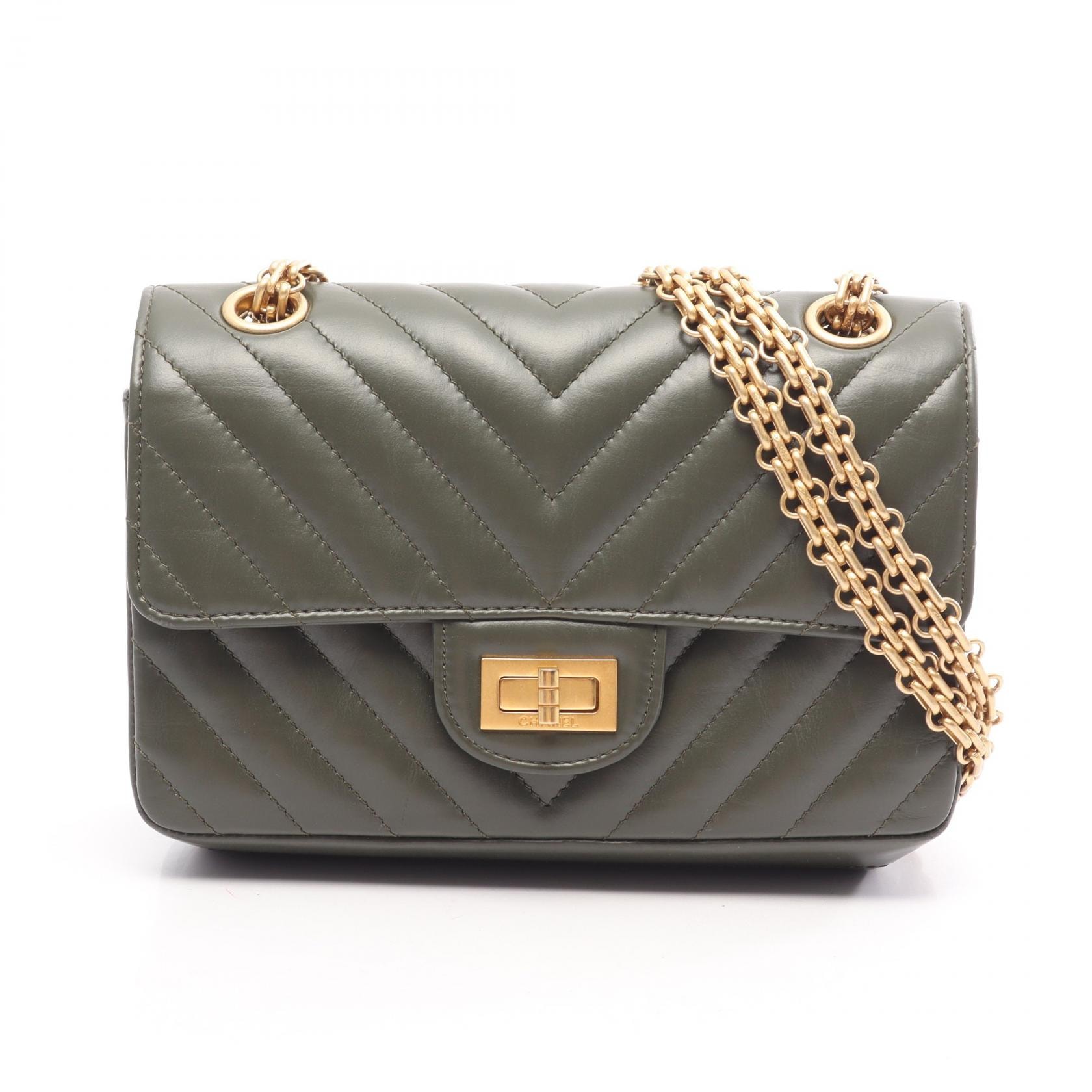 シャネル CHANEL 2.55 シェブロン Vステッチ ショルダーバッグ バッグ カーフ(牛革) レディース カーキ系 AS0874 【中古】