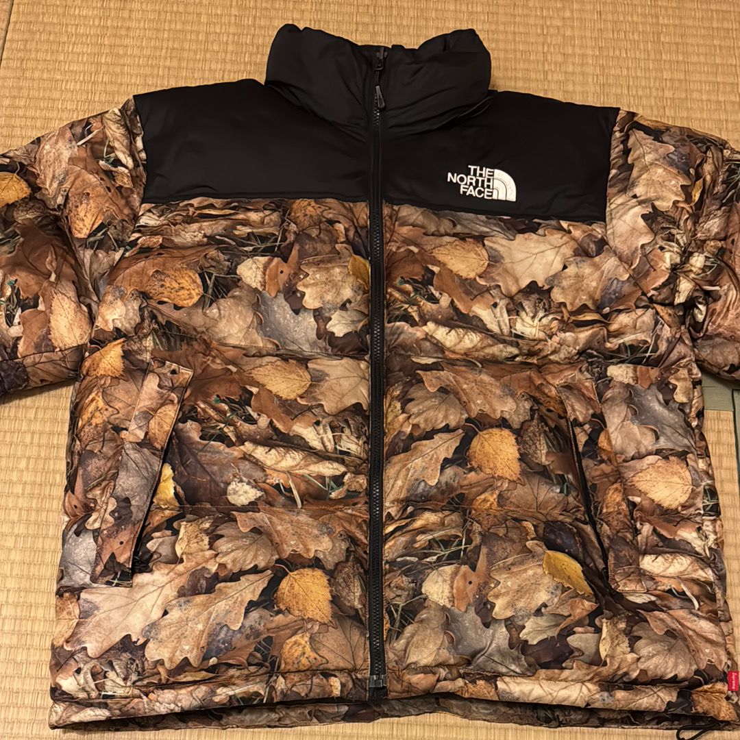 Supreme x The North Face Leaves Nuptse Jacket "Leaves"