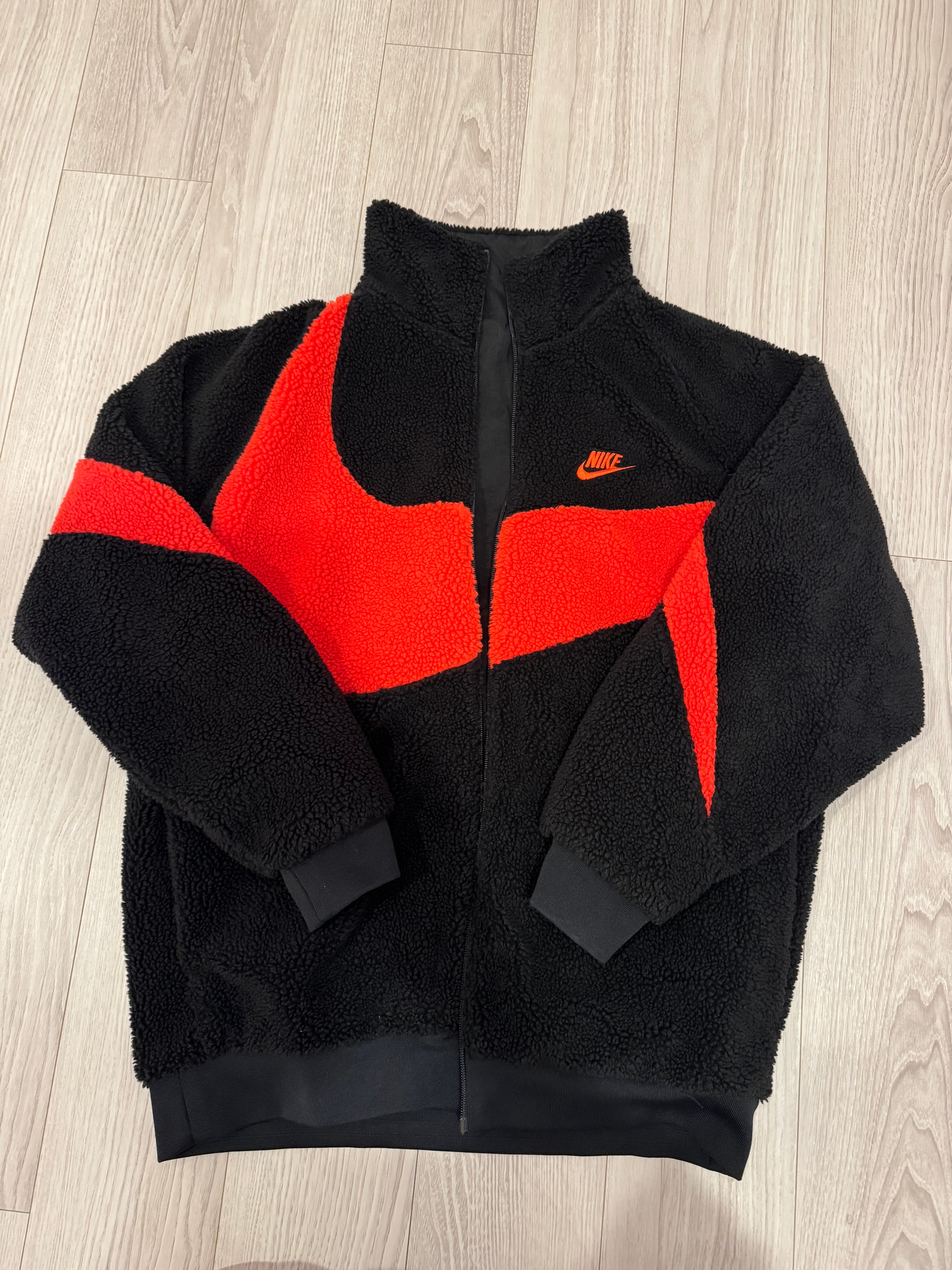 Nike Big Swoosh Reversible Boa Jacket "Black Chili Red"