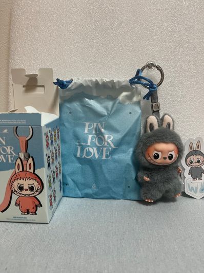 POP MART THE MONSTERS (LABUBU) Pin for Love Series-Vinyl Plush Pendant (N-Z) W