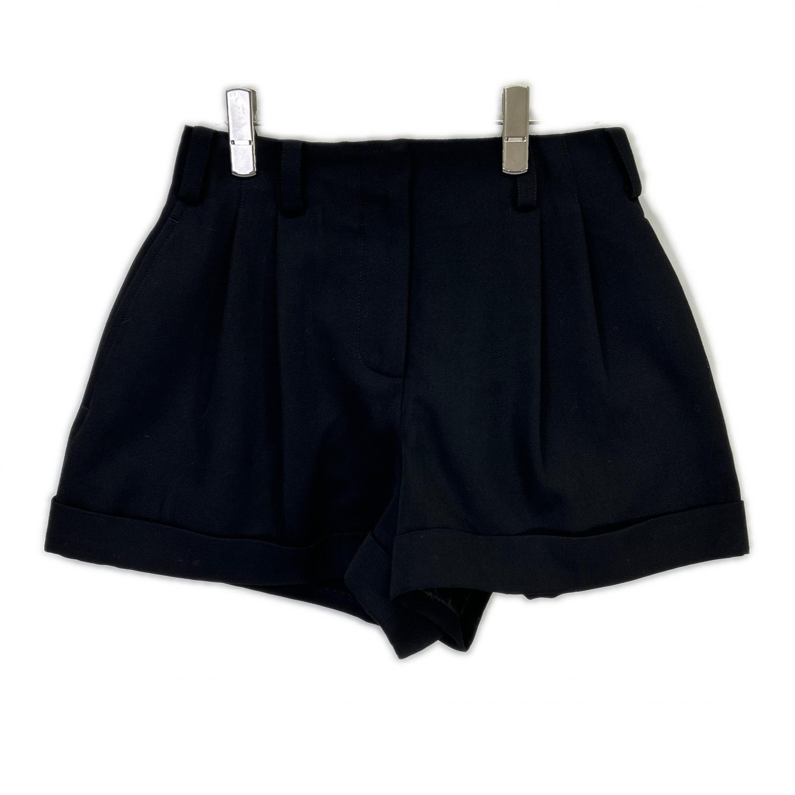 ジバンシィ BW5173164J 26SS ブラック タック ショートパンツ 36