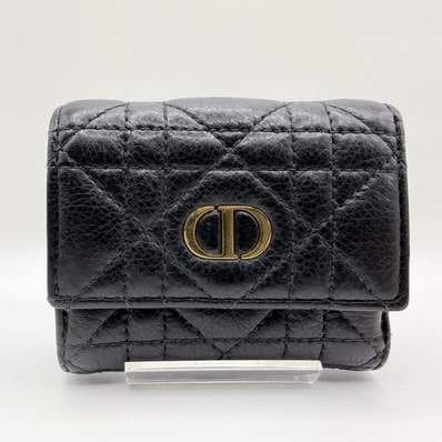 DIOR(ディオール)Dior Caro ウォレット 三つ折り財布 カナージュ ブラック ラムスキン ゴールドトーン金具