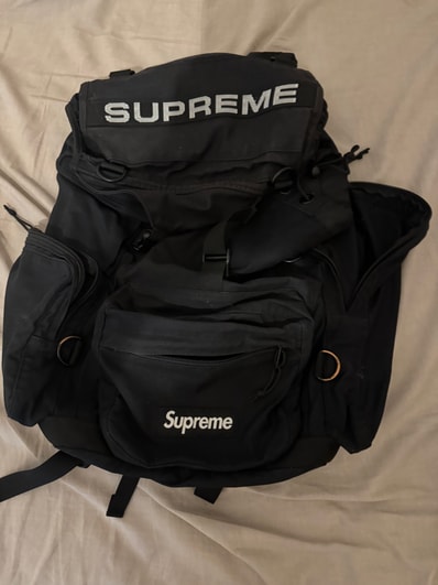 Supreme Field Backpack "Black" (23SS)