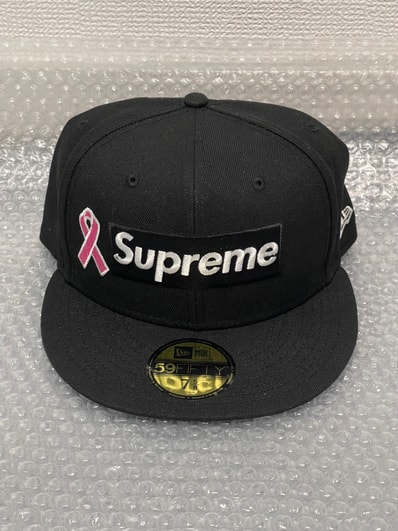 Supreme Breast Cancer Awareness Box Logo New Era "Black"