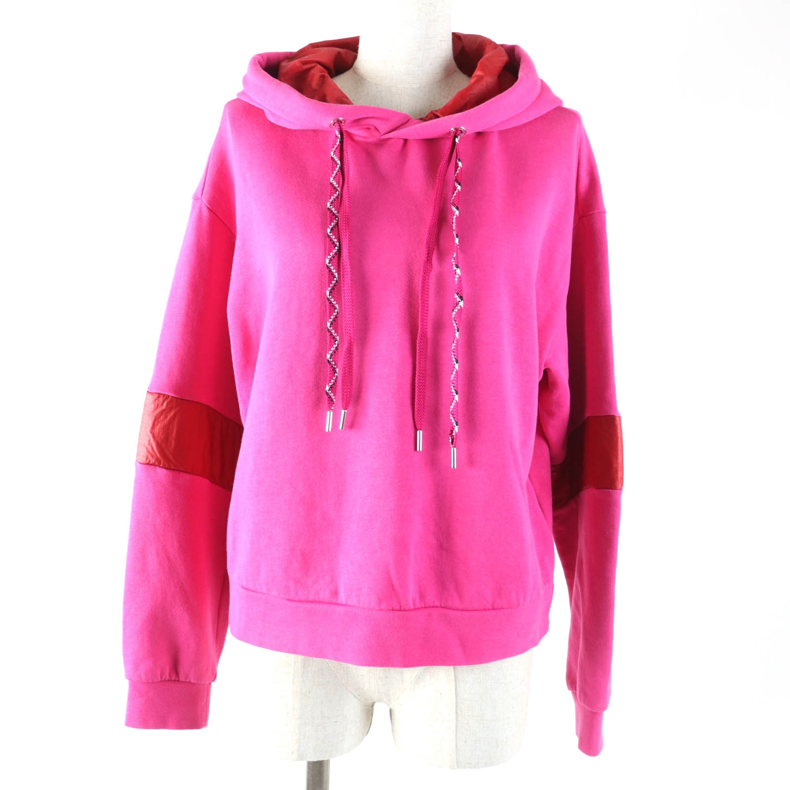 美品 モンクレール
 パーカー HOODIE フーディ ピンク レディース S