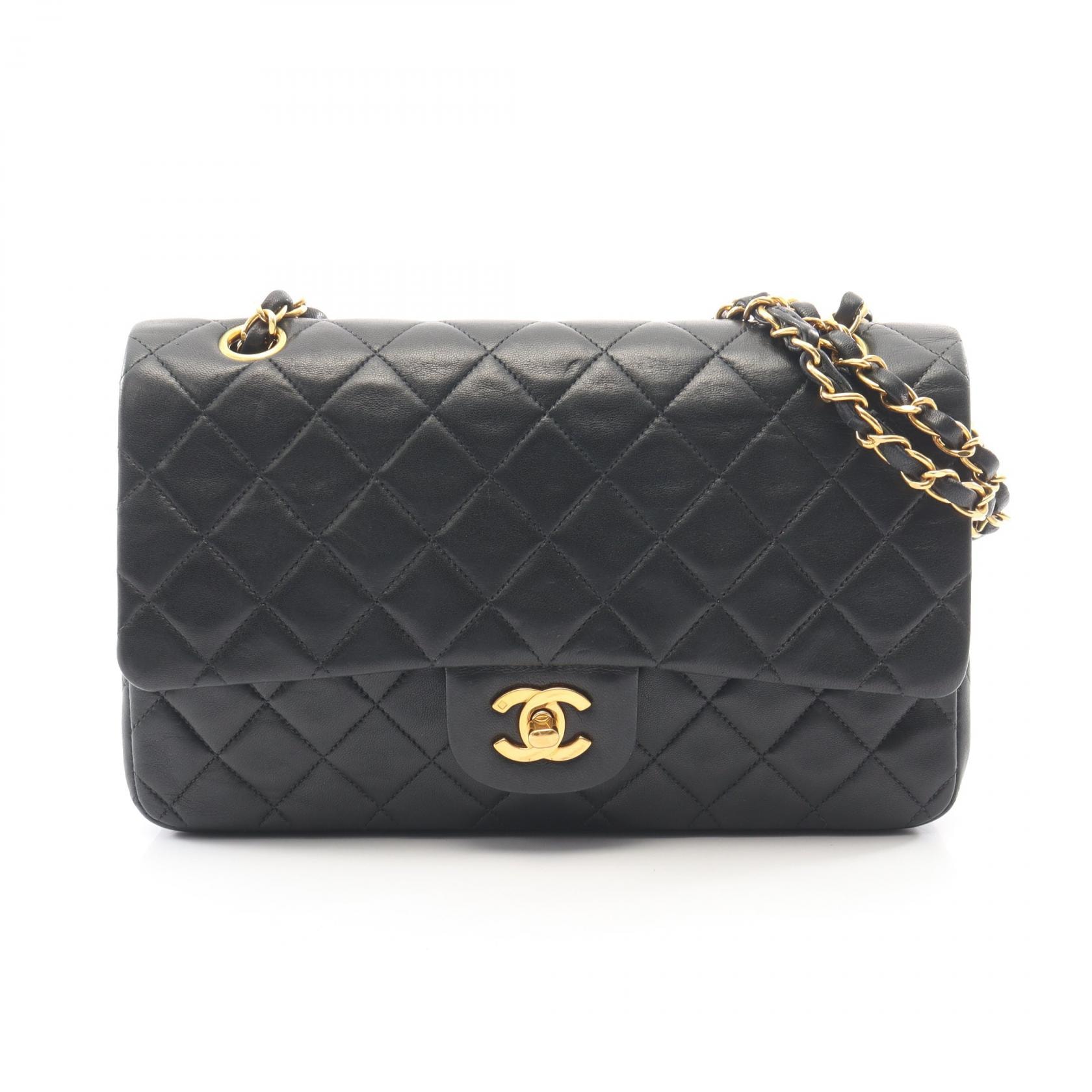 シャネル CHANEL マトラッセ Wフラップ ショルダーバッグ バッグ ラムスキン(羊革) レディース ブラック系 【中古】