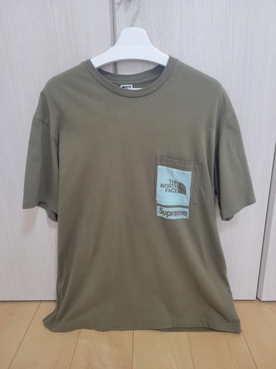 Supreme x The North Face Printed Pocket Tee "Olive"