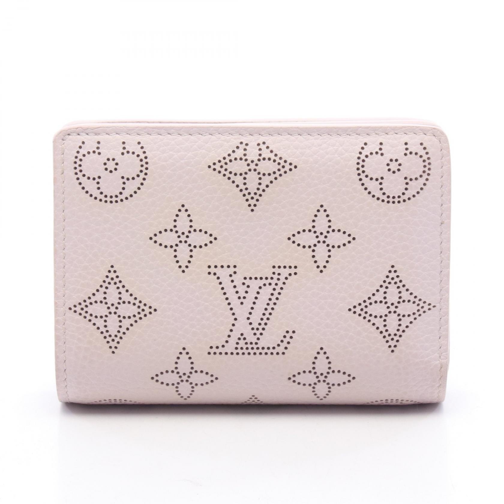 ルイ・ヴィトン LOUIS VUITTON ポルトフォイユ クレア モノグラムマヒナ ミスティライラック 二つ折り財布 財布 レザー モノグラム・マヒナ レディース パープル系 M26103 【中古】