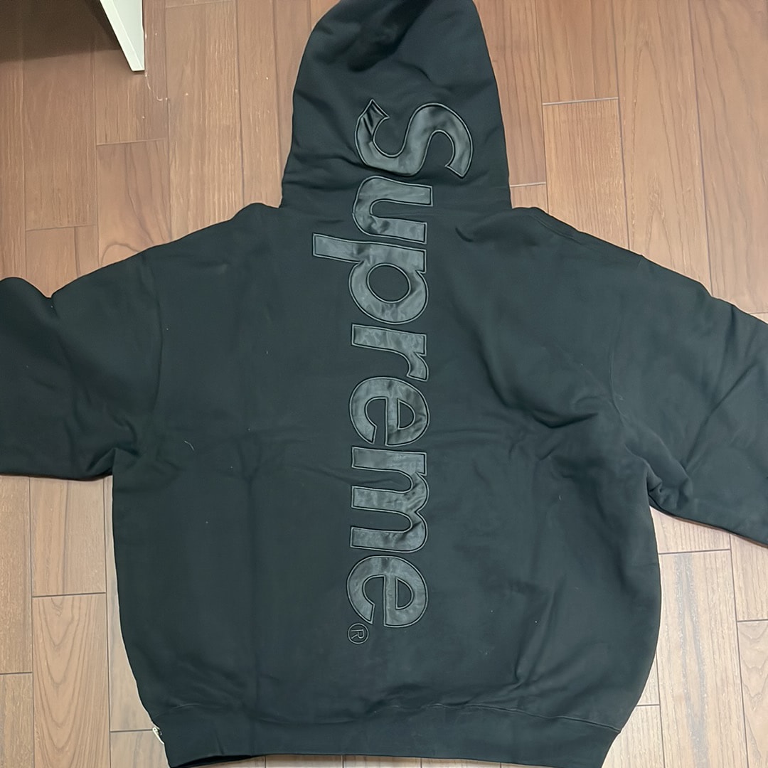 Supreme Satin Applique Hooded Sweatshirt "Black"